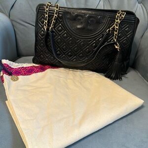 COPY - Tory Burch black shoulder bag. Authentic with original satchel. Hardly w…